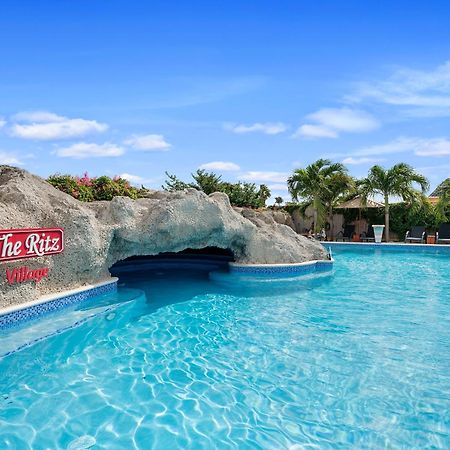 The Ritz Village (Adults Only) Willemstad Exteriör bild
