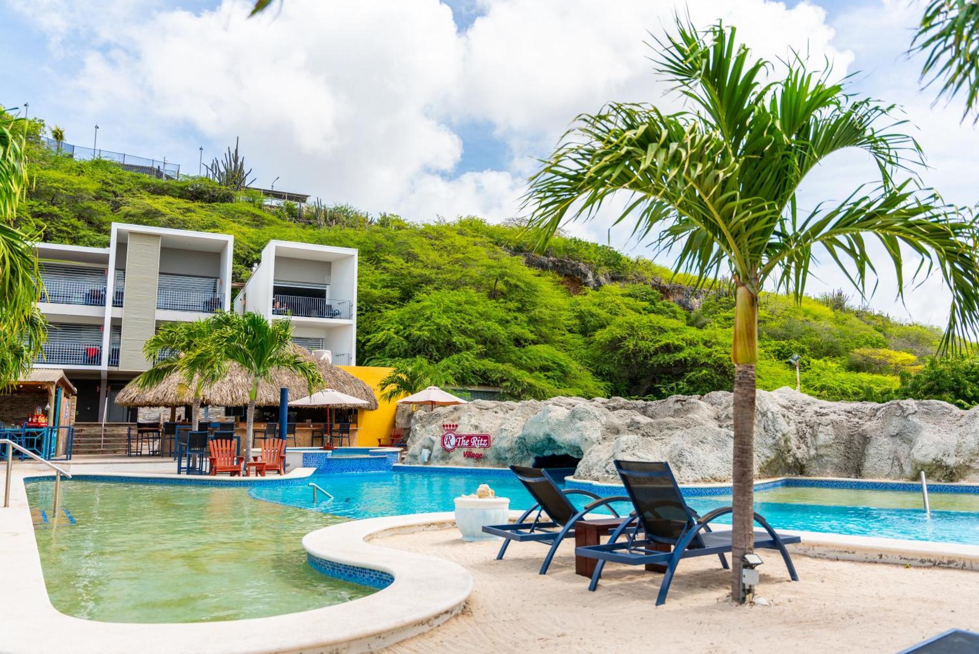 The Ritz Village (Adults Only) Willemstad Exteriör bild