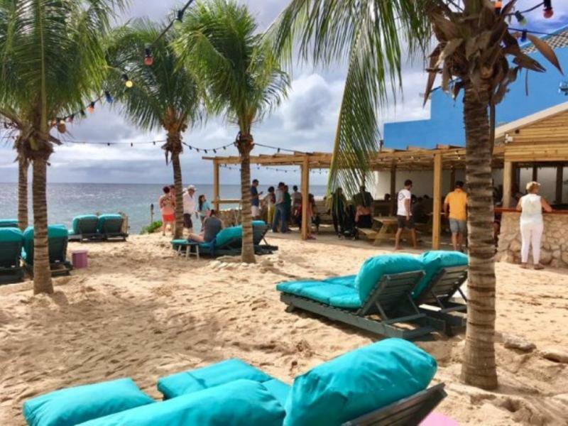 The Ritz Village (Adults Only) Willemstad Exteriör bild